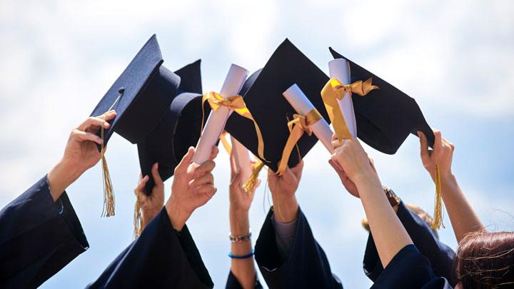 Indonesia, Pabrik Ijazah: Ketika Pendidikan Kehilangan Makna